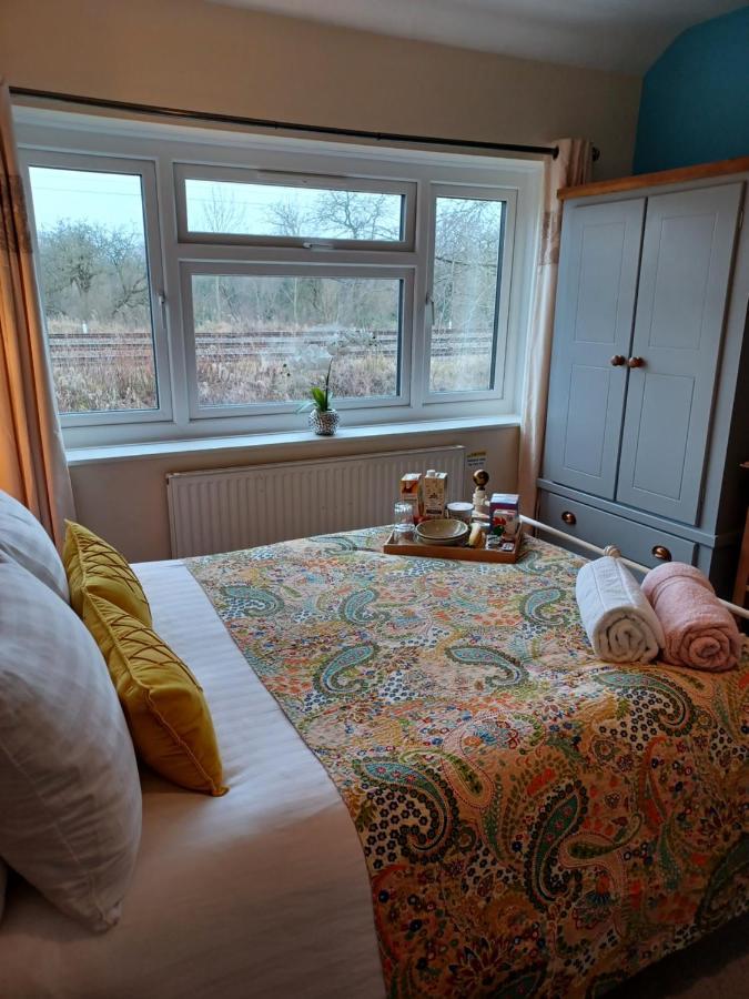 Stunning Homestay In Wolverhampton Bushbury Экстерьер фото